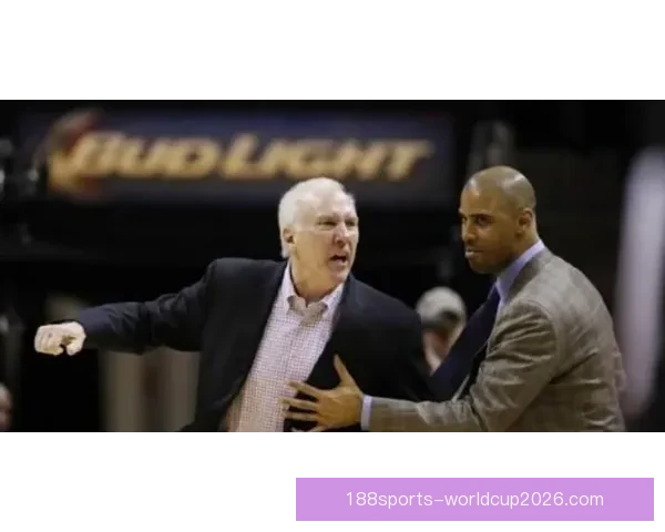 魔术主帅怒喷裁判连吃两次技术犯规被驱逐赛场爆发